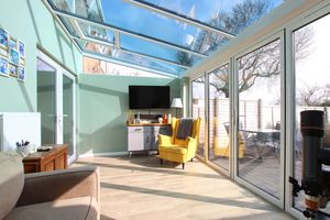 Photo 16- click for photo gallery